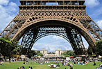 Cheap Vacation Packages to Paris