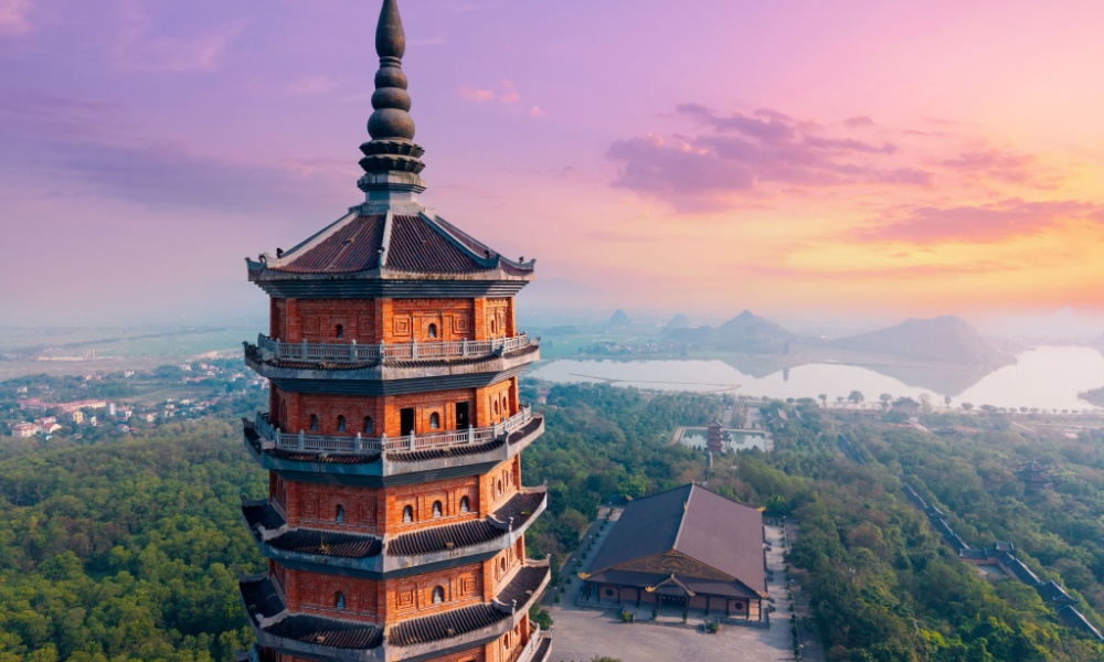 Bai Dinh Pagoda, Ninh Binh